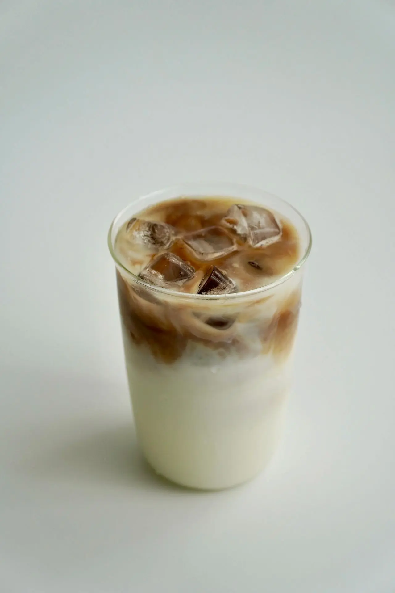 14 Aneka Minuman Segar untuk Usaha yang Layak Dicoba! 3 Es Kopi Susu