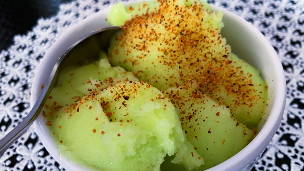 13 Jenis Es Krim Populer di Dunia. Sudah Pernah Dengar? 3 lime sorbet